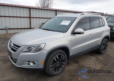 2009 Volkswagen Tiguan Sel from USA, damaged, VIN WVGBV75N59W528095